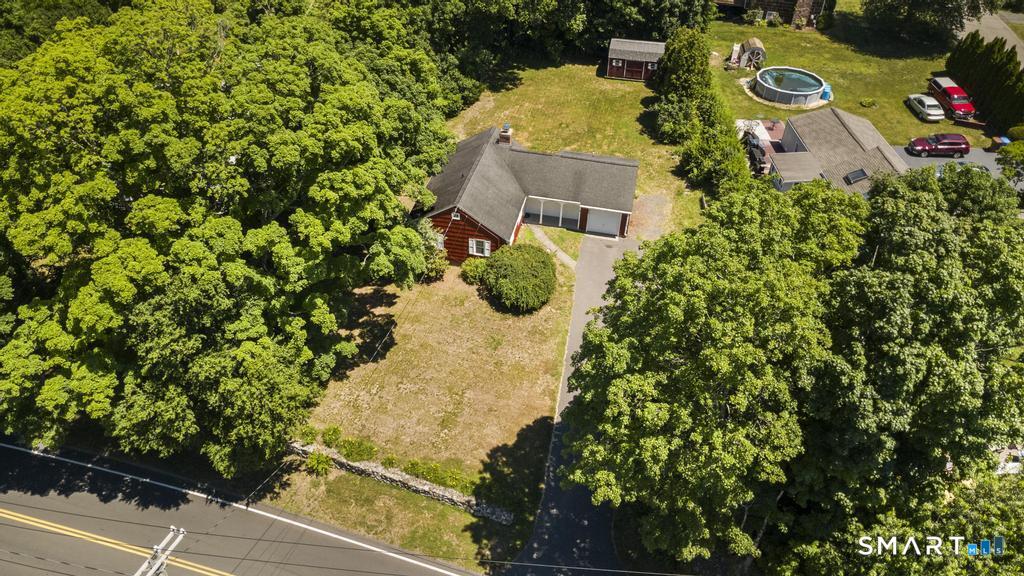 43 East Village Road Shelton, CT 06484 - Photo 38 of 40