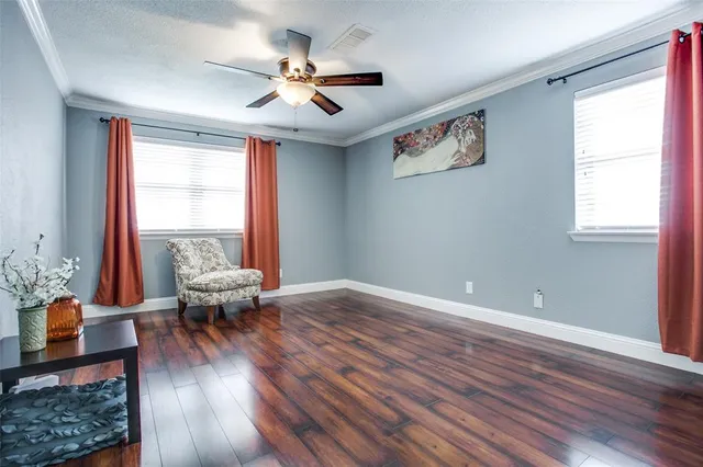 $2,800 | 2906 Sharpview Lane, Dallas, TX 75228