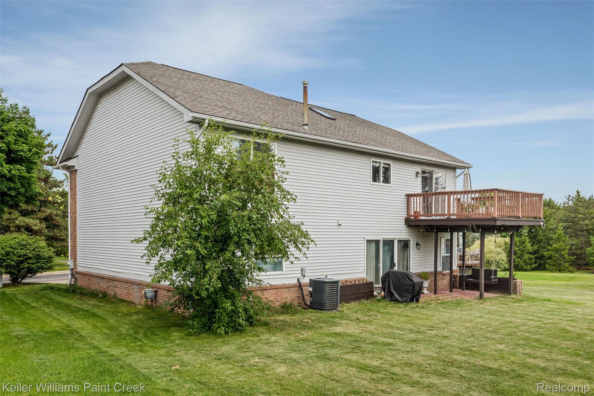 3201 Lynhurst Court Rochester, MI 48306 - Photo 33 of 49 37-3201 Lynhurst Ct 0030.jpg