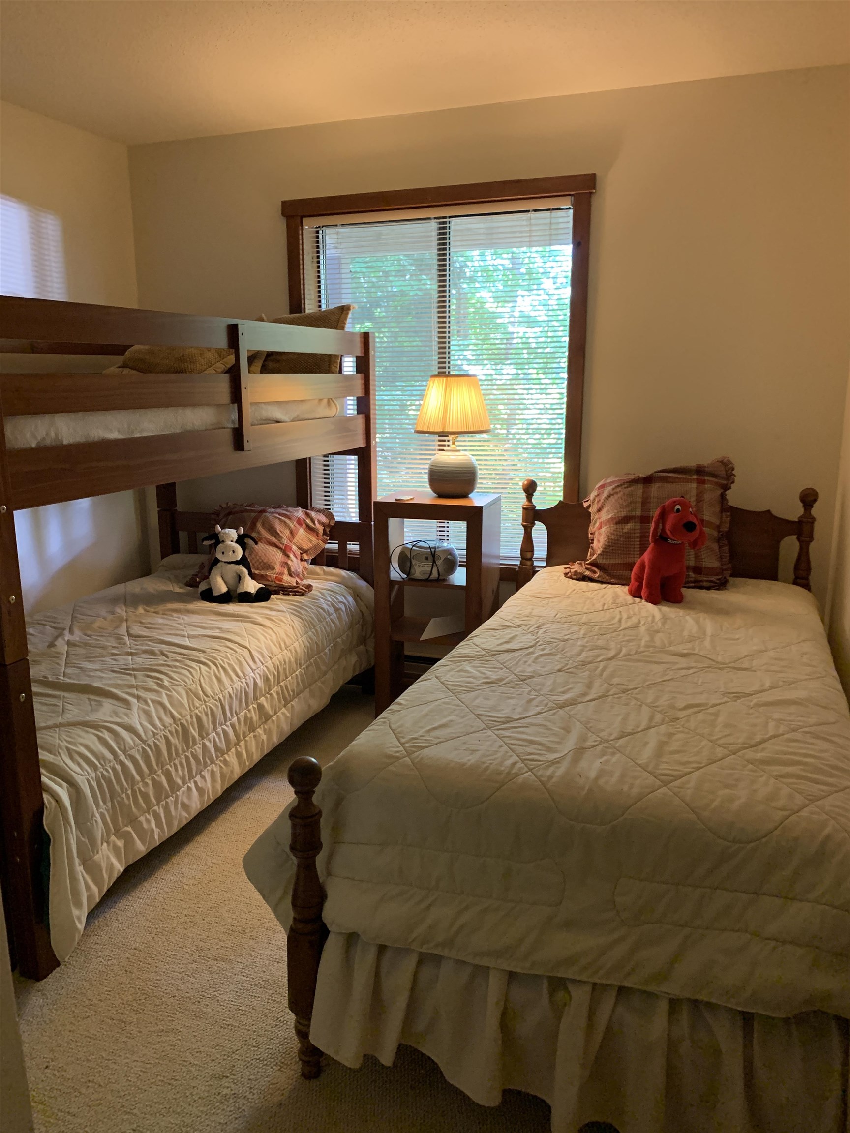 445 Old Quechee Road, Unit A Hartford, VT 05059 - Photo 12 of 14 Gallery Image 12