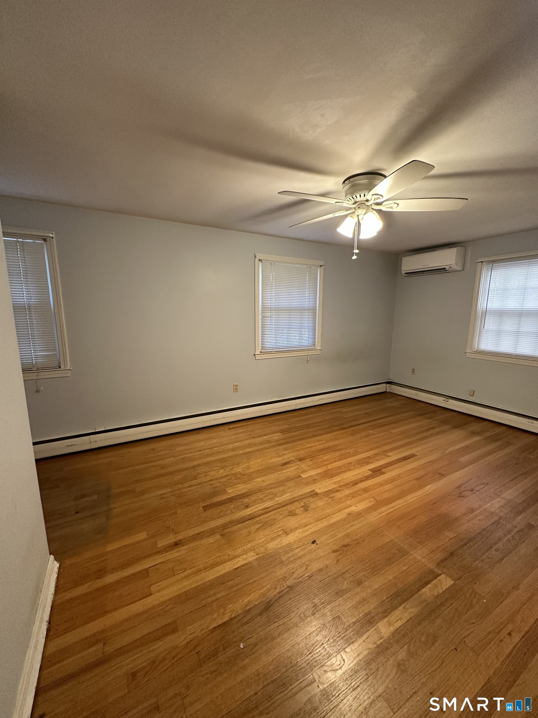 26 South Glenwoods Road Ledyard, CT 06335 - Photo 8 of 12