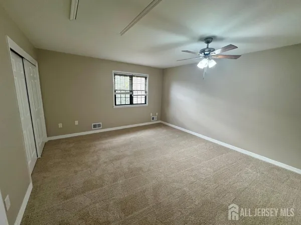 $429,900 | 54 Parsler Place, Fords, NJ 08863