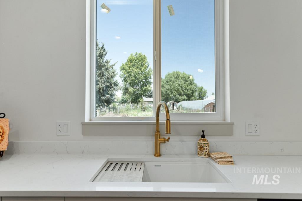 516 Maple Genesee, ID 83832 - Photo 15 of 49 Gallery Image 15
