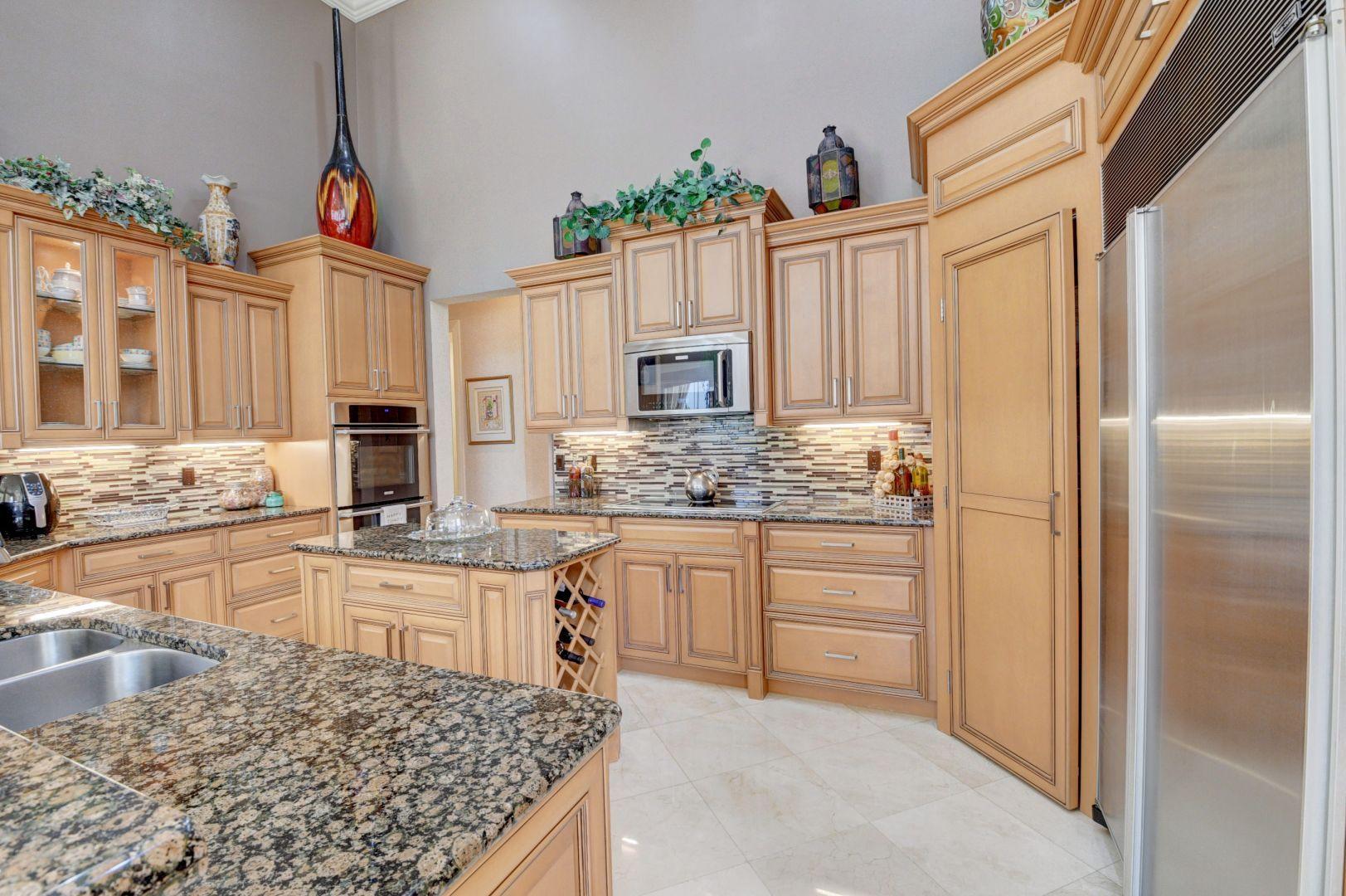 10507 Stonebridge Boulevard Boca Raton, FL 33498 - Photo 17 of 65 42_dsc_8904_5_6_7_8