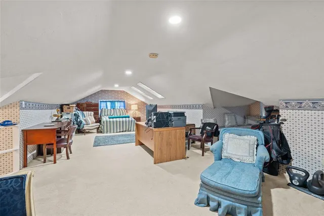 $995,000 | 3235 Avocado Drive, Fort Myers, FL 33901