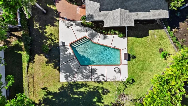 $995,000 | 3235 Avocado Drive, Fort Myers, FL 33901