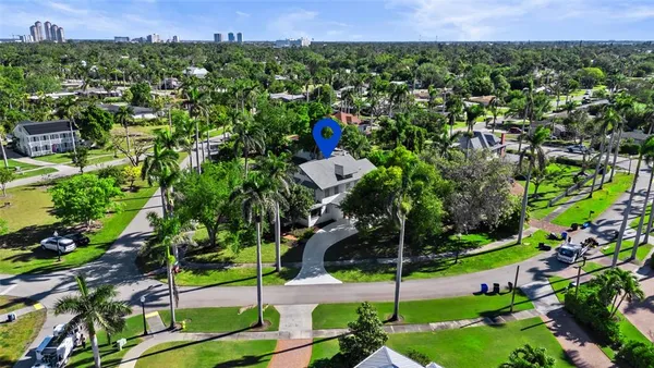 $975,000 | 3235 Avocado Drive, Fort Myers, FL 33901
