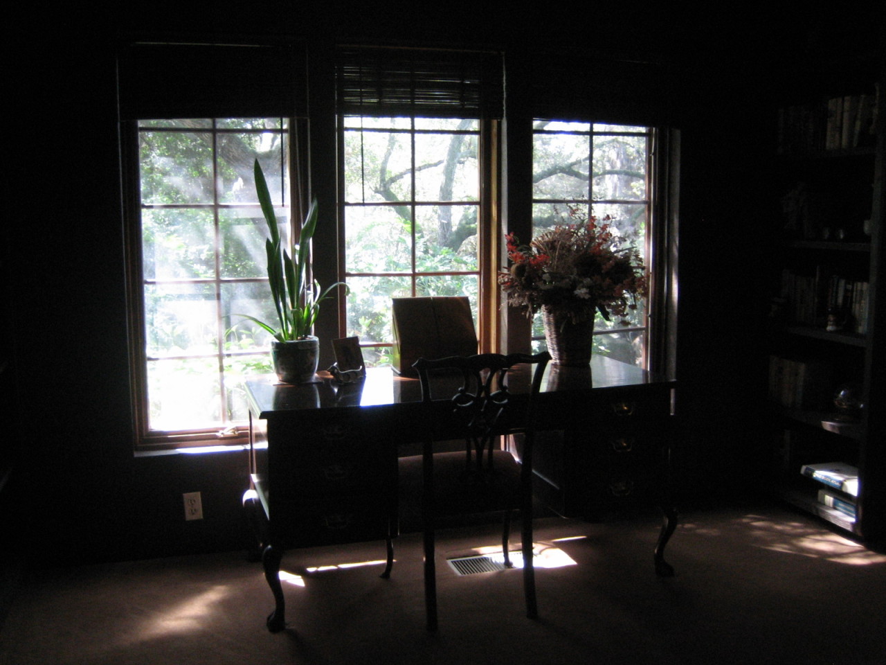 1117 Foothill Road Ojai, CA 93023 - Photo 3 of 15 a living room with furniture window and wooden floor