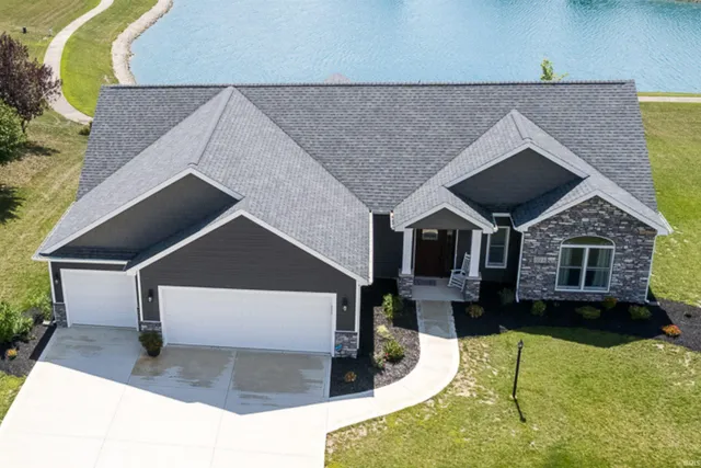 $369,900 | 1224 East Monroe Street, Decatur, IN 46733