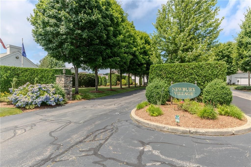 149 Cheshire Drive Cranston, RI 02921 - Photo 35 of 35