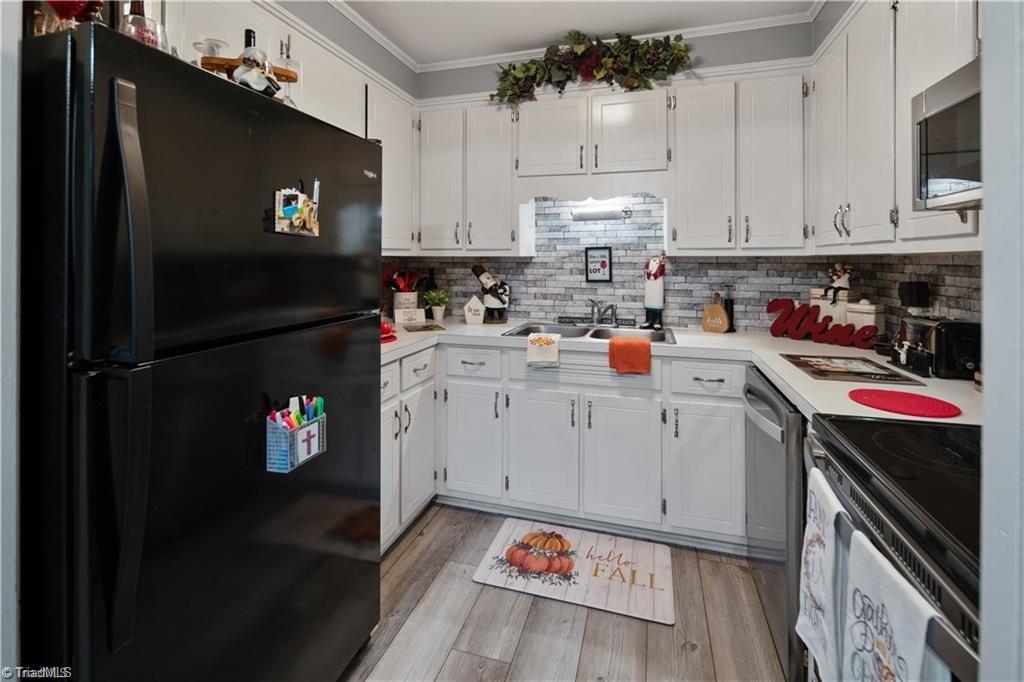 1707 North Main Street, Unit 2 Mount Airy, NC 27030 - Photo 6 of 20