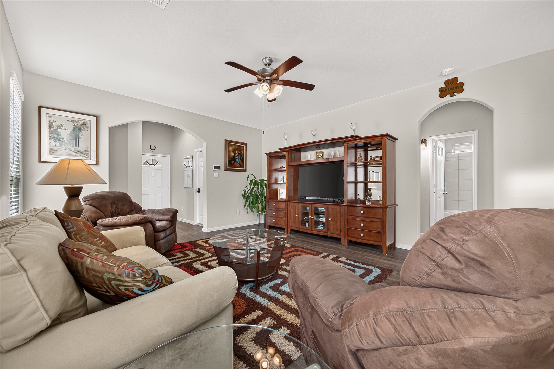 1329 Red Hills Drive Rosharon, TX 77583 - Photo 8 of 27