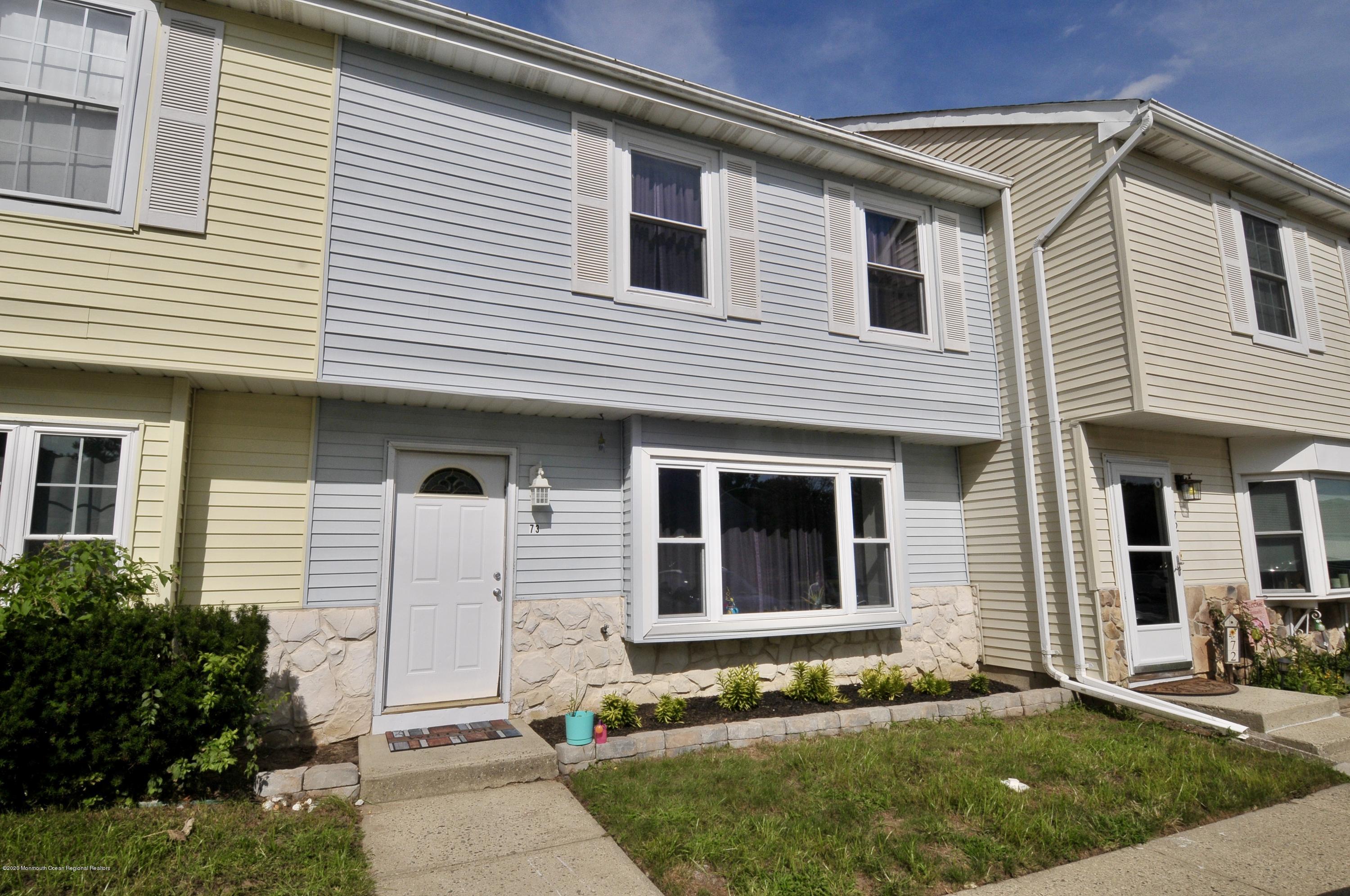 7E82FF3B-62F7-4646-ABAA-7601A2E0A189_1_2