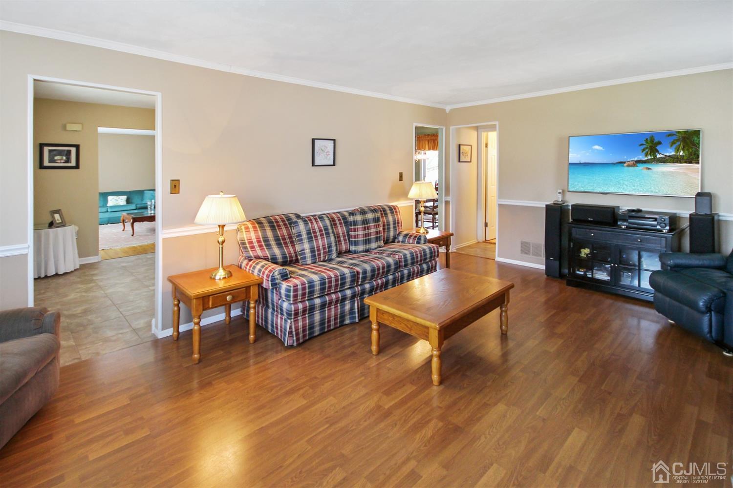 63 Overhill Road East Brunswick, NJ 08816 - Photo 16 of 34 Gallery Image 16