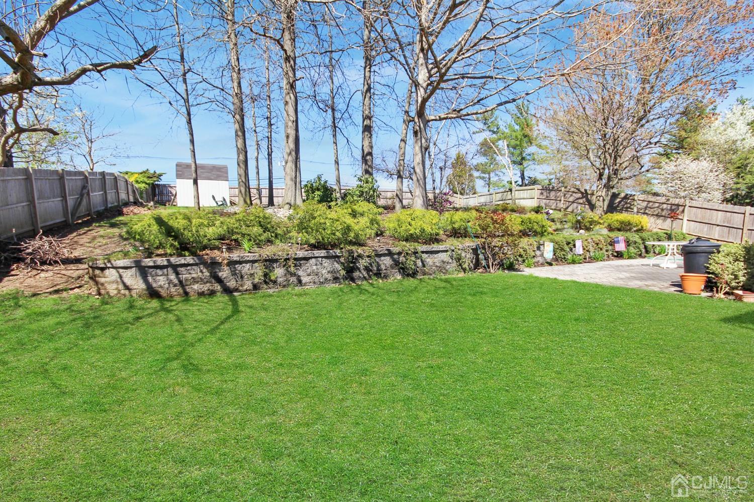 63 Overhill Road East Brunswick, NJ 08816 - Photo 30 of 34 Gallery Image 30