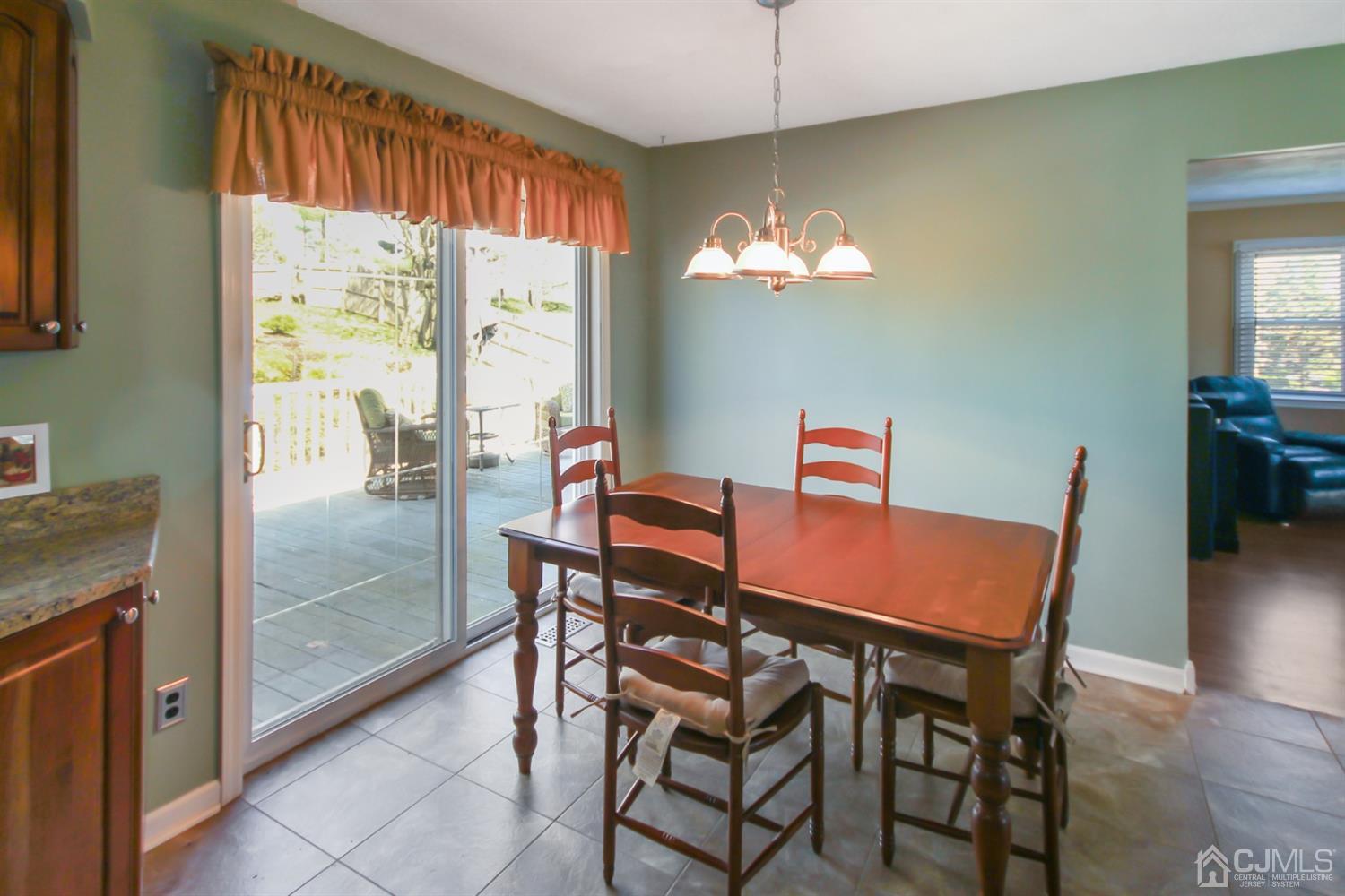 63 Overhill Road East Brunswick, NJ 08816 - Photo 9 of 34 Gallery Image 9