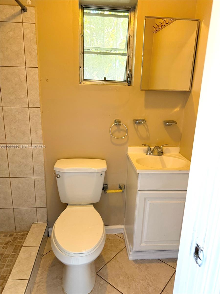 1835 Southwest 10th Street Miami, FL 33135 - Photo 47 of 51 In-Law Bathroom View