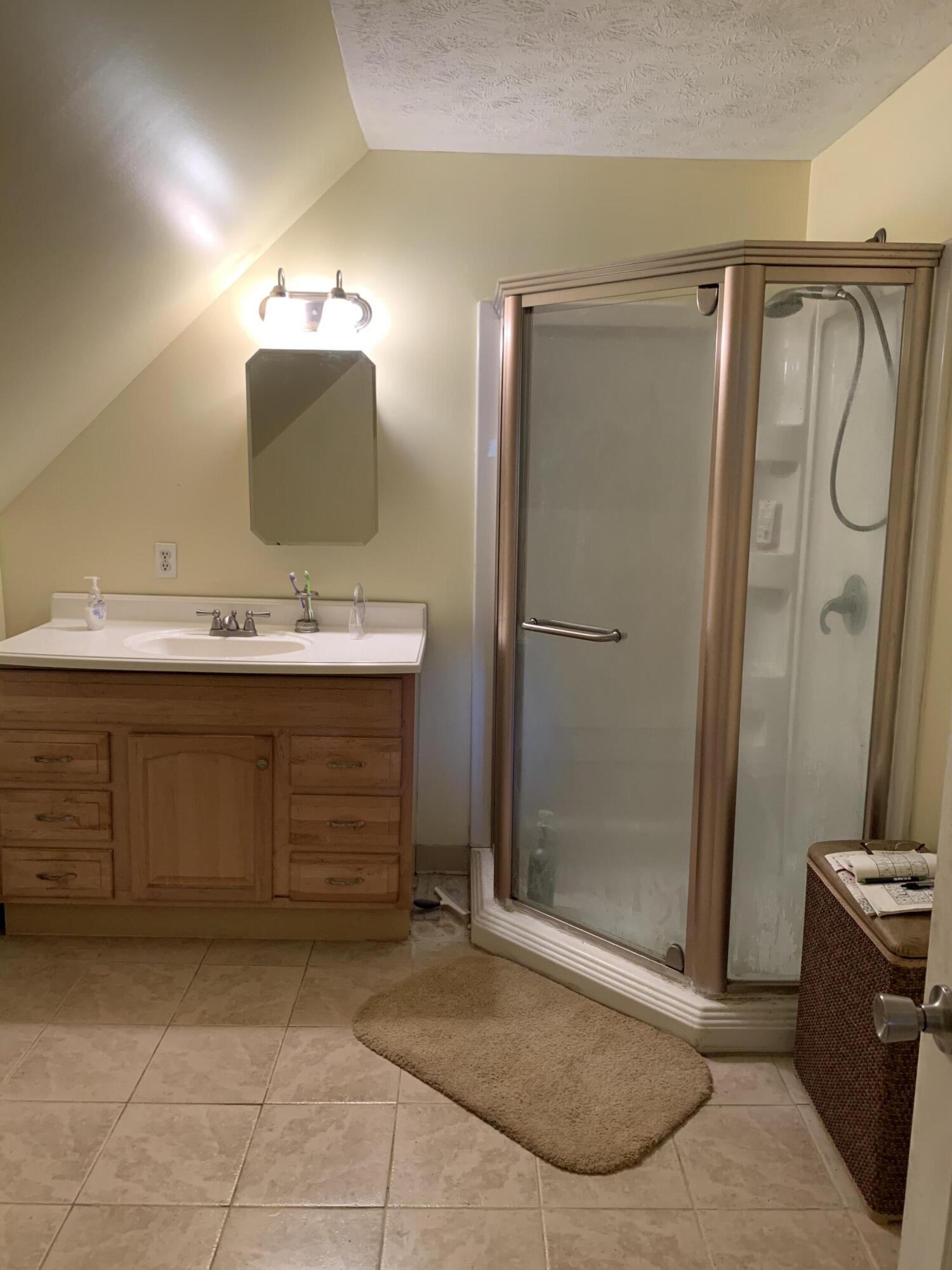 153 Pelletier Road Fort Kent, ME 04743 - Photo 34 of 36 Third Floor Masterbath