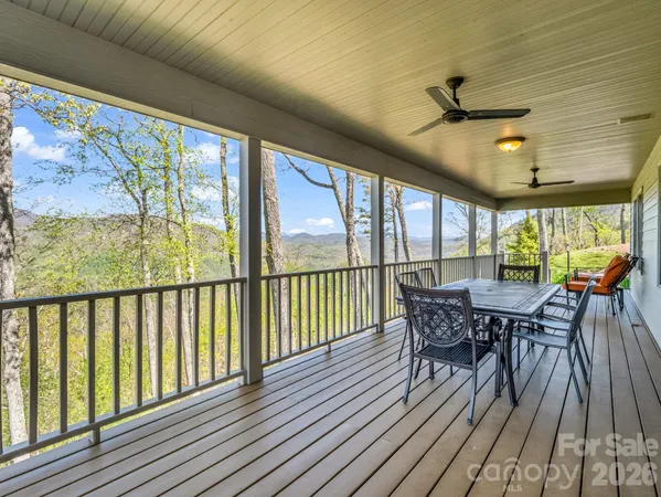 $1,175,000 | 200 Granite Bridge Court, Black Mountain, NC 28711