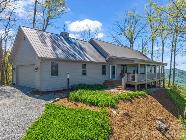 $1,175,000 | 200 Granite Bridge Court, Black Mountain, NC 28711