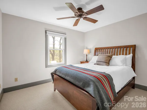 $1,175,000 | 200 Granite Bridge Court, Black Mountain, NC 28711