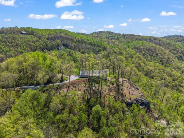$1,175,000 | 200 Granite Bridge Court, Black Mountain, NC 28711
