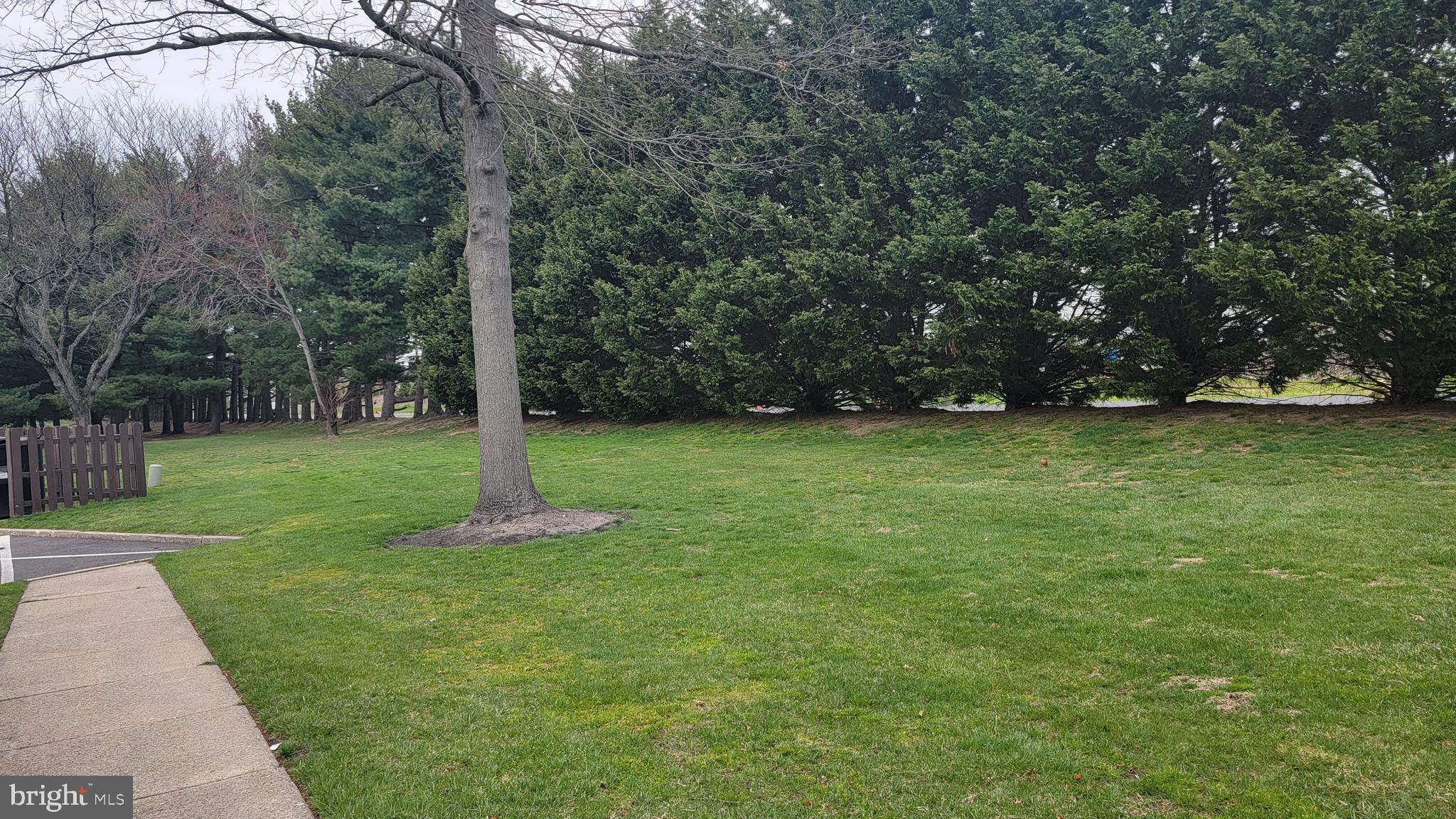 1475 Mt Holly Road, Unit R10 Edgewater Park, NJ 08010 - Photo 4 of 26