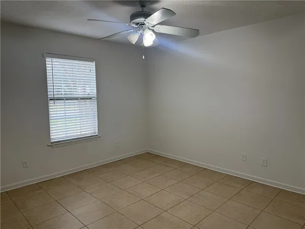 $1,700 | 294 Windridge Drive, Brunswick, GA 31520