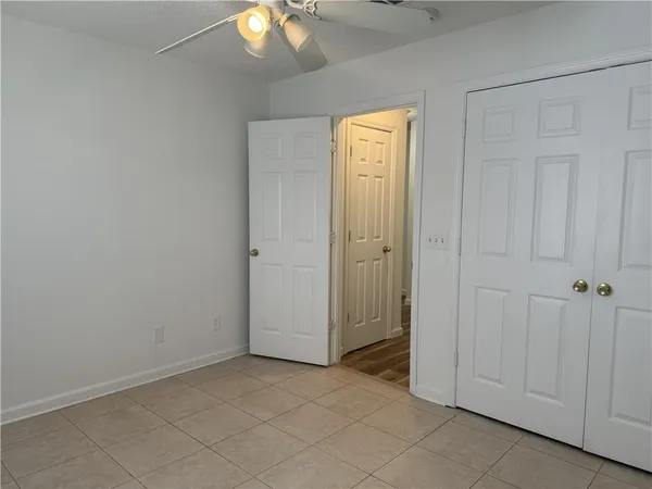 $1,700 | 294 Windridge Drive, Brunswick, GA 31520