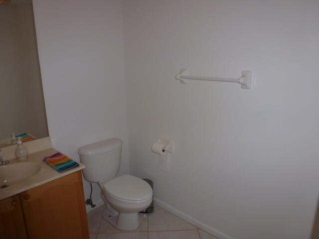 14538 76th Road North Loxahatchee, FL 33470 - Photo 16 of 42 Half Bath