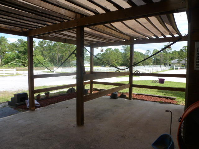 14538 76th Road North Loxahatchee, FL 33470 - Photo 33 of 42 Washracks