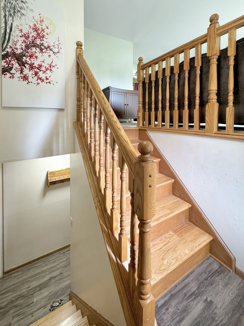 675 Shimer Drive Freeport, IL 61032 - Photo 5 of 32