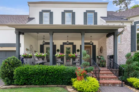 $2,825,000 | 79 Simon Lake Lane, The Woodlands, TX 77381
