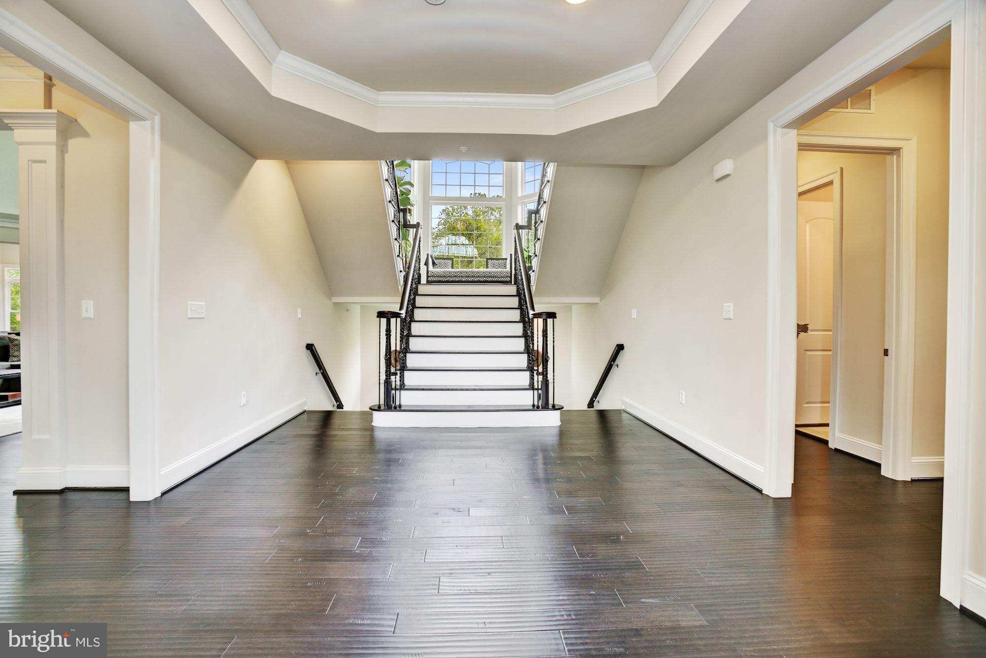 13029 Highgrove Road Highland, MD 20777 - Photo 21 of 71 Dramatic Extended Foyer, Tray & Dual Up/Down Stair