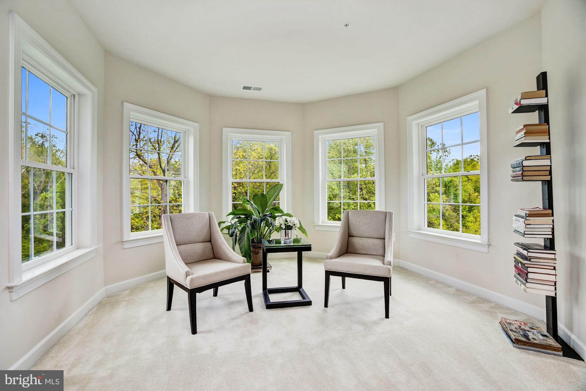 13029 Highgrove Road Highland, MD 20777 - Photo 42 of 71 Master Sitting