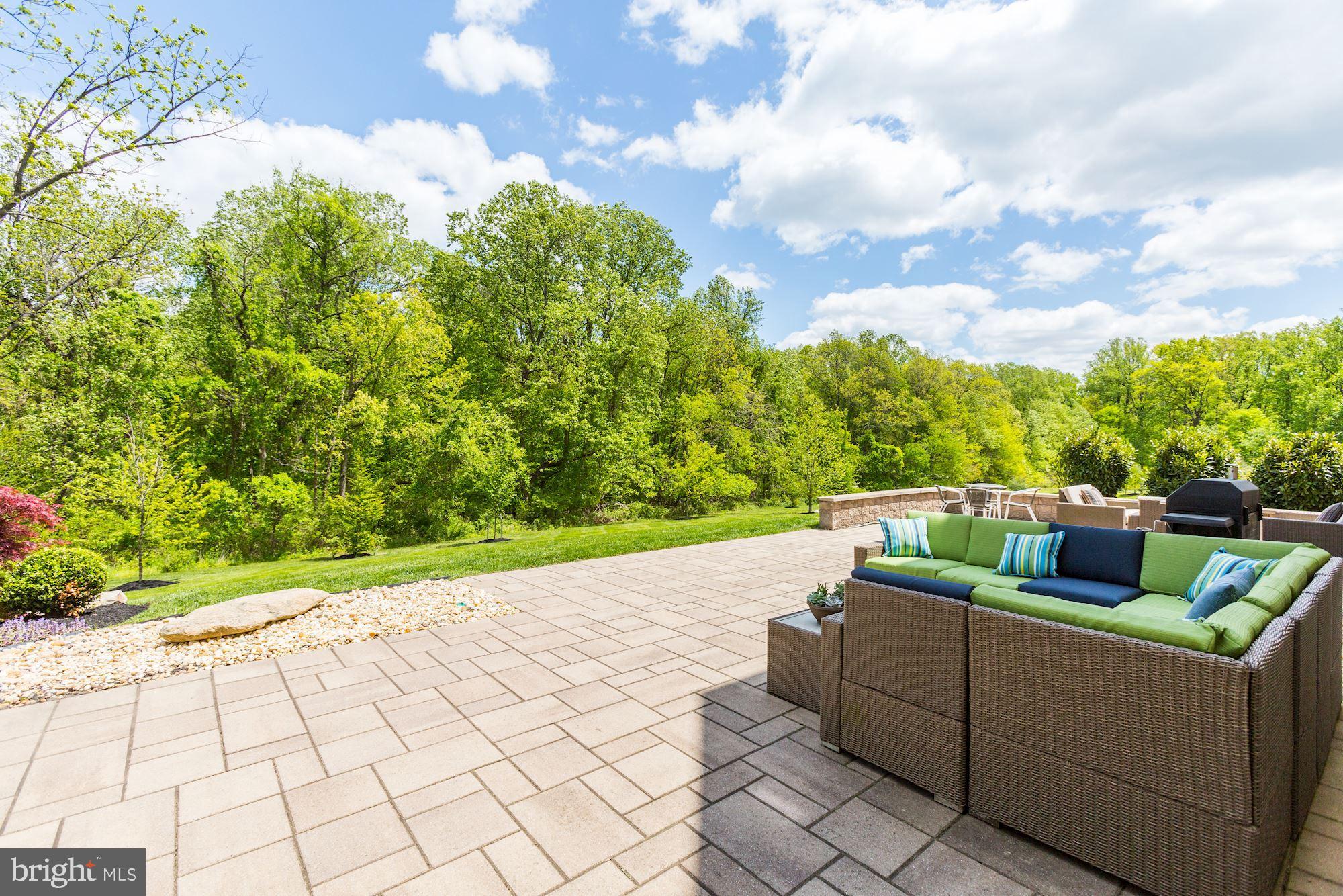 13029 Highgrove Road Highland, MD 20777 - Photo 61 of 71 Professional Hardscape