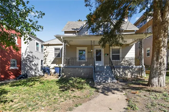 $139,900 | 3906 Windsor Avenue, Kansas City, MO 64123