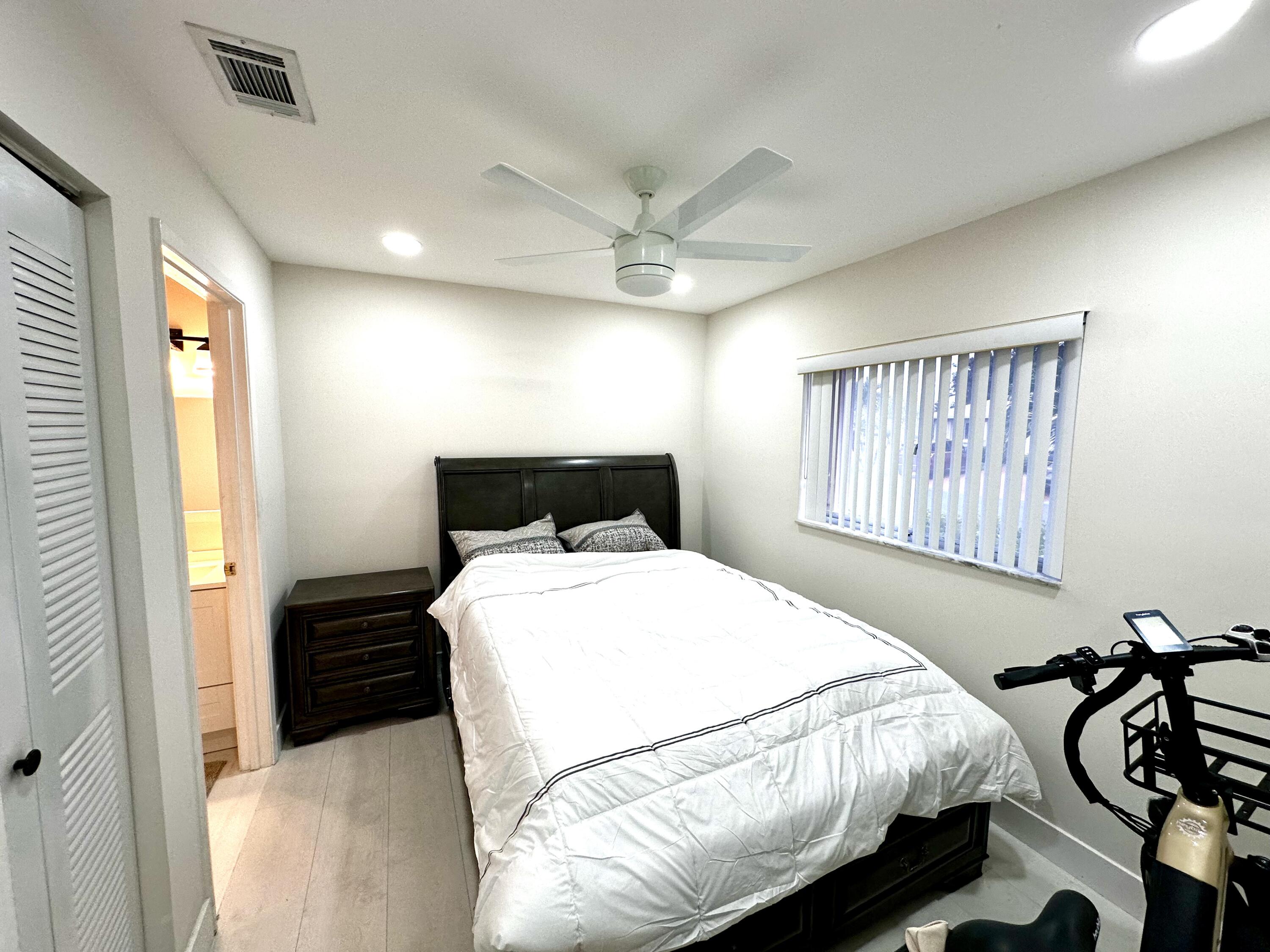 8644 Overset Lane Boca Raton, FL 33496 - Photo 8 of 24 IMG_0759