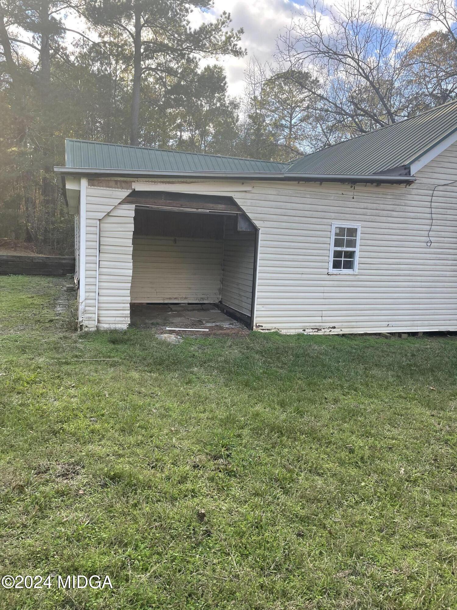 216-218 Cork Road Flovilla, GA 30216 - Photo 3 of 24 IMG_2711