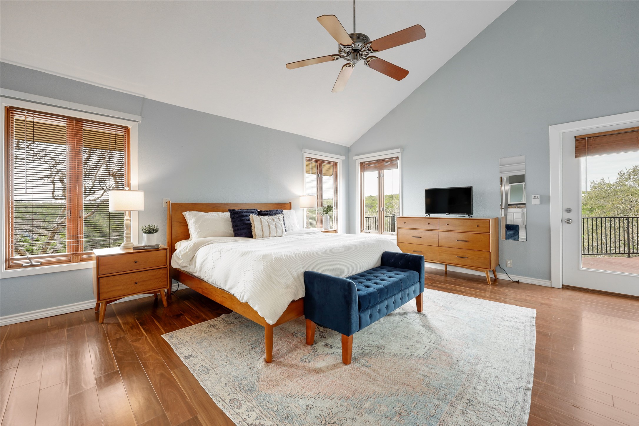 18205 Ridge Road Lago Vista, TX 78645 - Photo 15 of 31