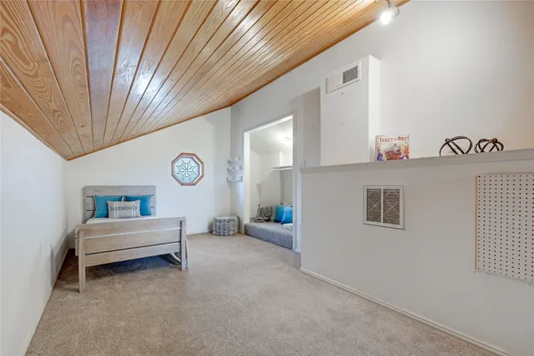 $4,250 | 18205 Ridge Road, Lago Vista, TX 78645