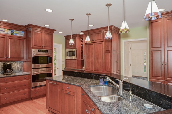 9 Williams Road Wayland, MA 01778 - Photo 6 of 26