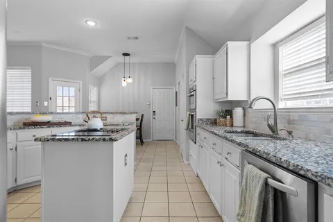 $400,000 | 2059 Birchwood Court, Lewisville, TX 75067