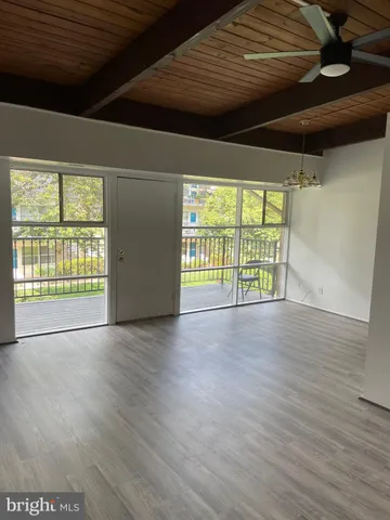 $1,650 | 4907 Americana Drive, Unit 204, Annandale, VA 22003