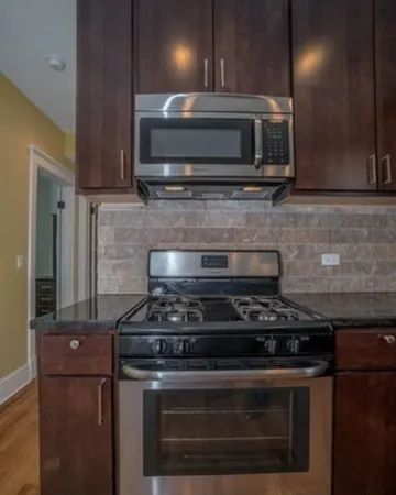 $1,650 | 1220 Lombard Avenue, Unit 2, Berwyn, IL 60402