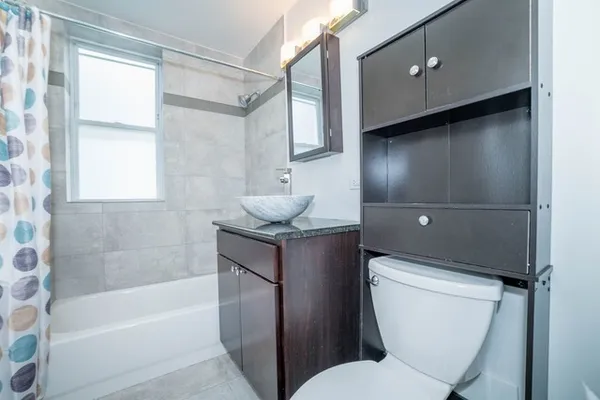 $1,650 | 1220 Lombard Avenue, Unit 2, Berwyn, IL 60402