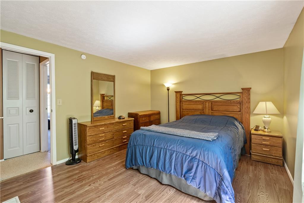 769 Lougeay Road Pittsburgh, PA 15235 - Photo 12 of 23 Gallery Image 12