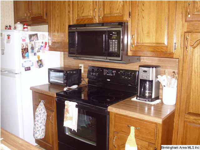 216 5th Street Pleasant Grove, AL 35127 - Photo 4 of 15