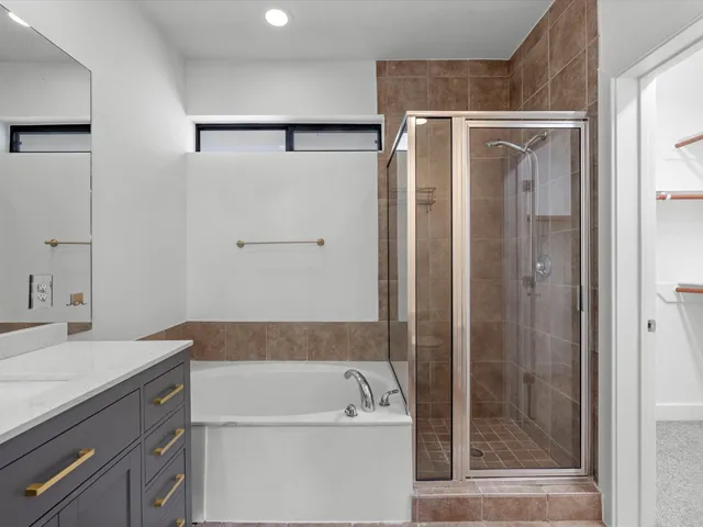 $2,345 | 4421 Eigel Street, Houston, TX 77007