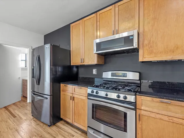 $2,345 | 4421 Eigel Street, Houston, TX 77007